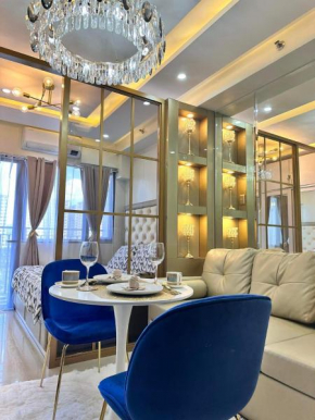 Deluxe Suites Razelles 2 at Shore 2 Residences